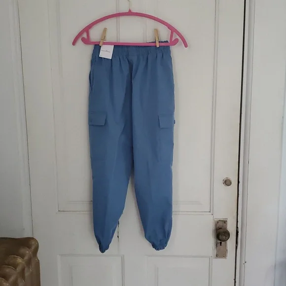 Nike Oversized Fit Light Blue Cargo Joggers Pants - Picture 4 of 7